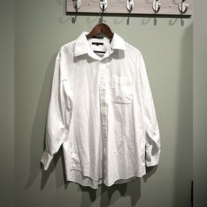 Men’s white Tommy Hilfiger dress shirt size large 16 1/2, 32/33